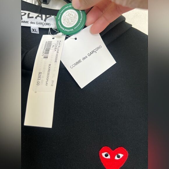 Comme des Garçons PLAY Black/Red Embroidered Heart Logo Pullover Hoodie Size XL - Picture 10 of 13